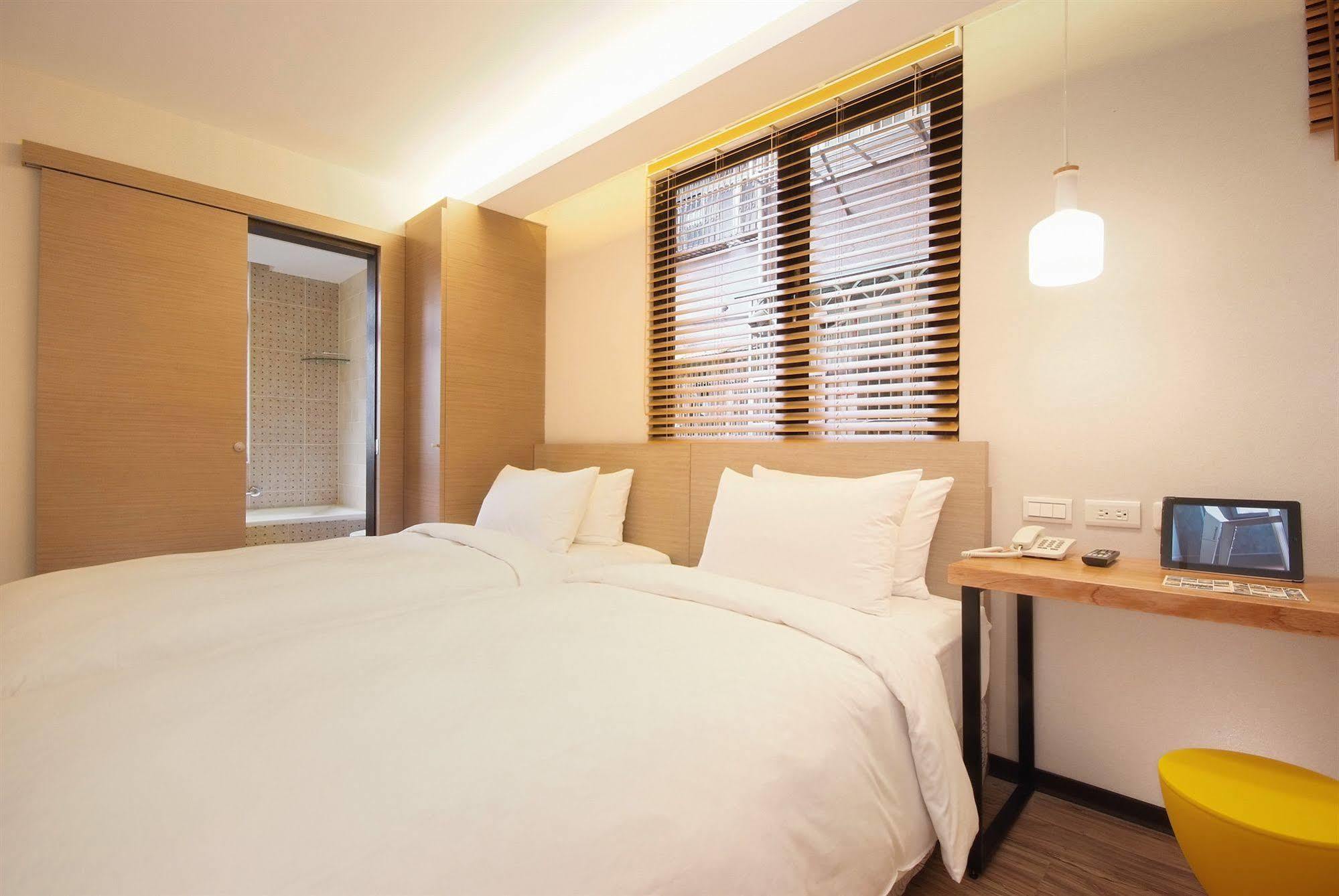 Lan Ting Business Inn Тайбей Екстер'єр фото