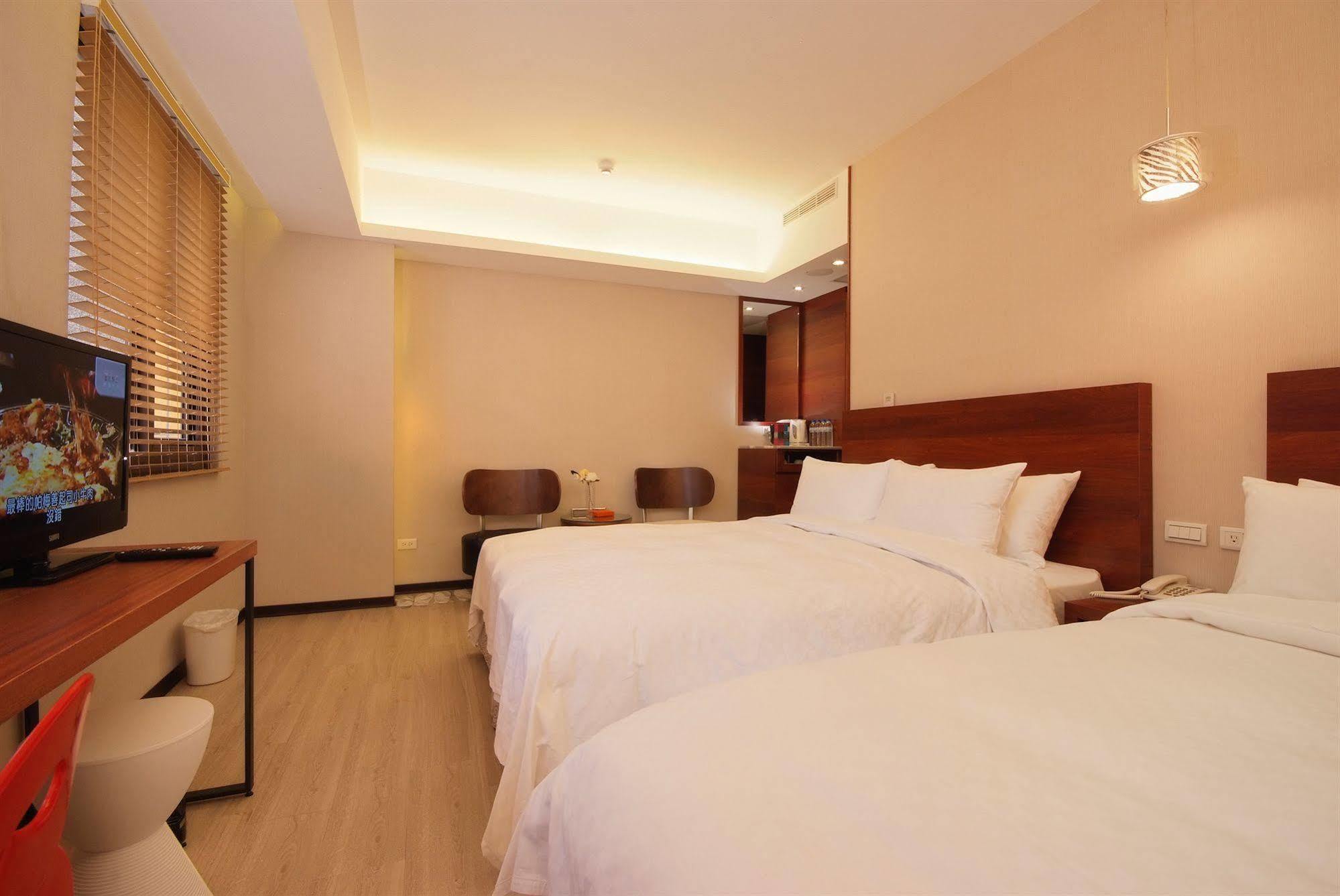 Lan Ting Business Inn Тайбей Екстер'єр фото