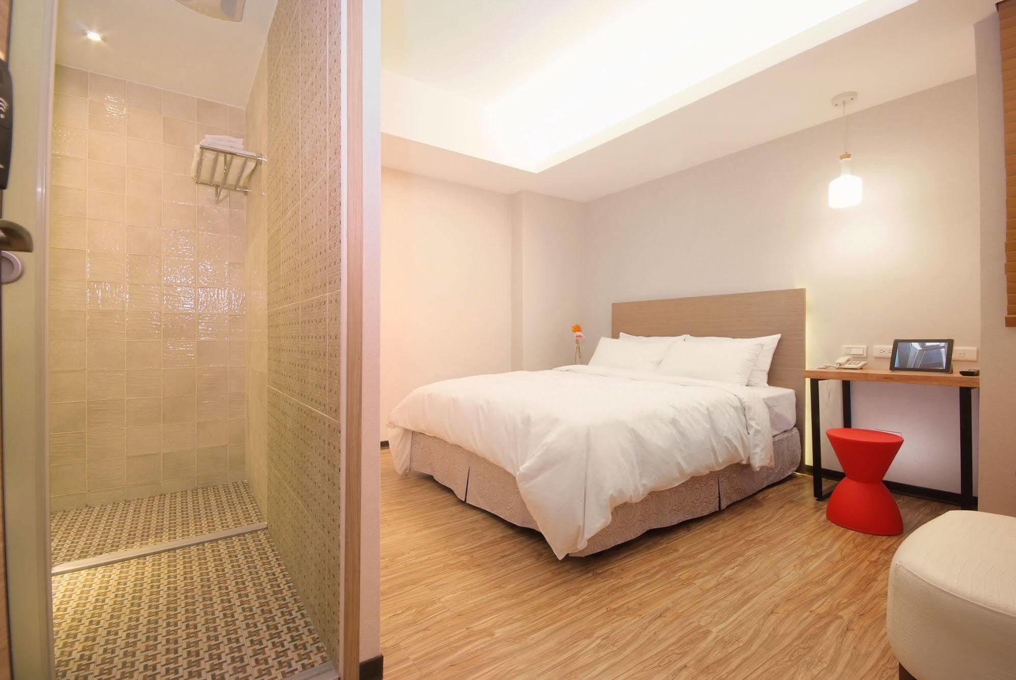 Lan Ting Business Inn Тайбей Екстер'єр фото