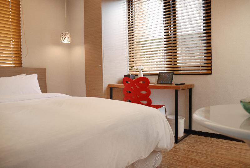 Lan Ting Business Inn Тайбей Екстер'єр фото