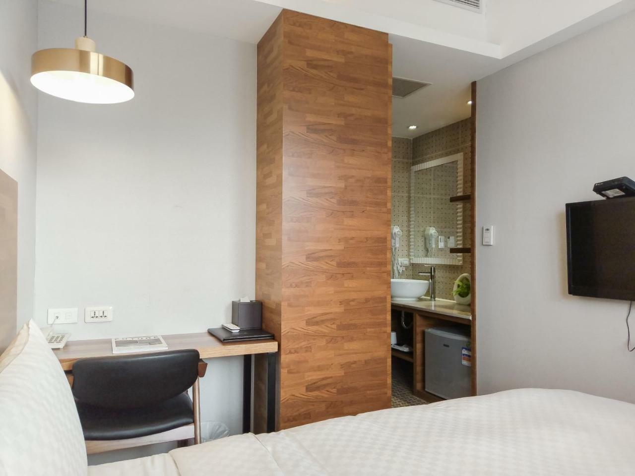 Lan Ting Business Inn Тайбей Екстер'єр фото