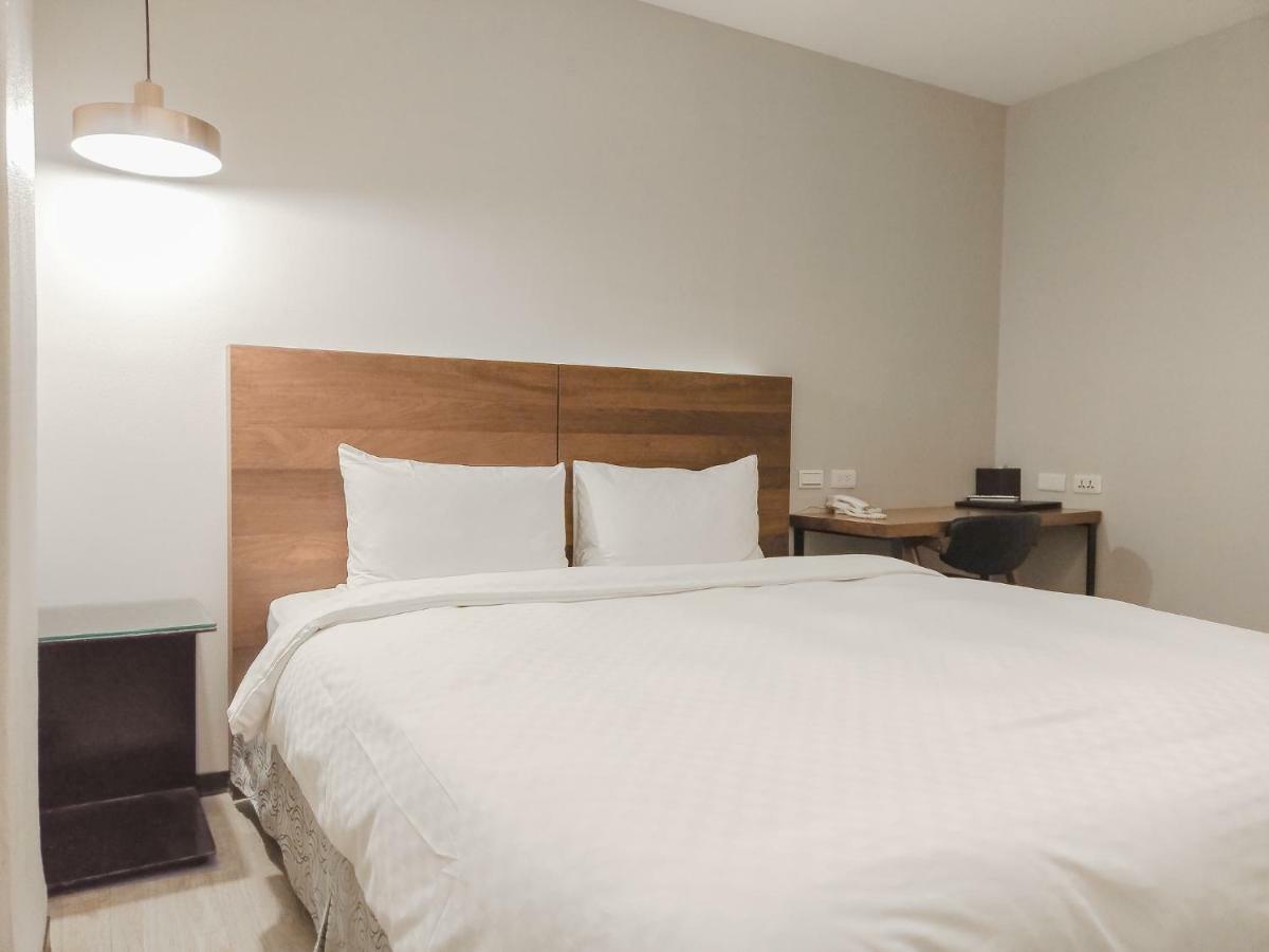 Lan Ting Business Inn Тайбей Екстер'єр фото